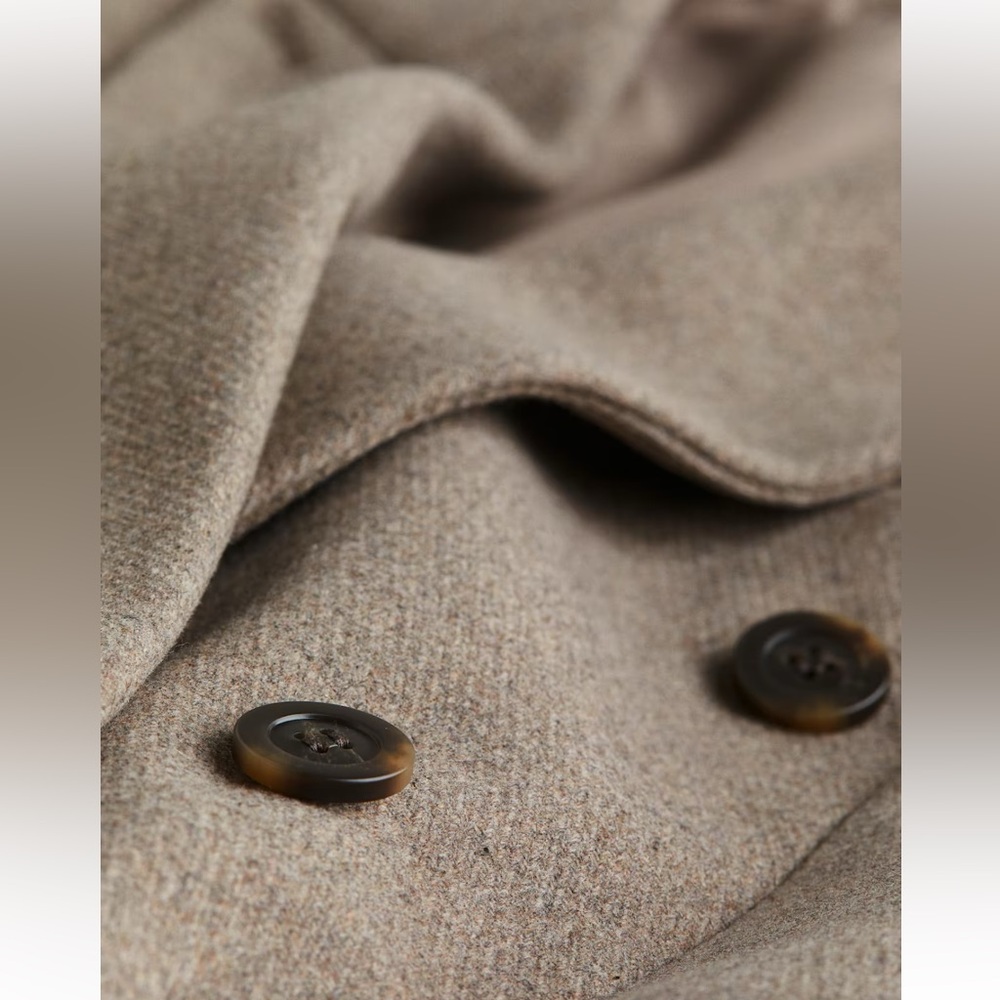 H&M Classic Double-Breasted Brown Blazer - Picture 2 of 6